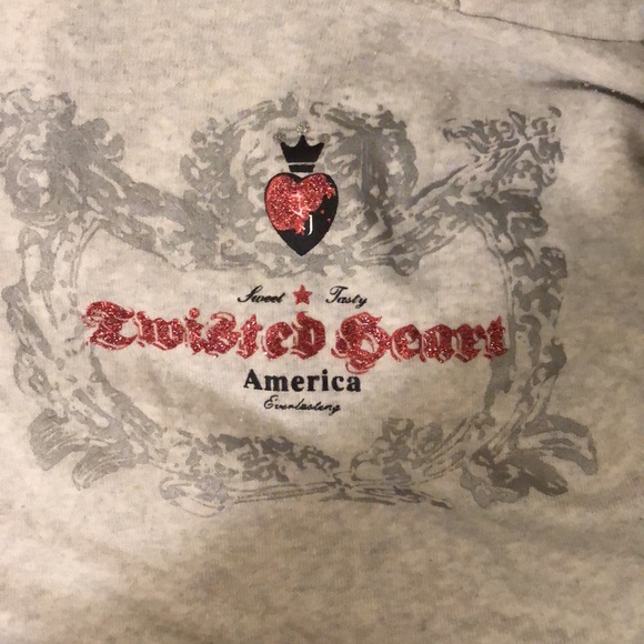 🩶Twisted Heart terry cloth heart embellished back classic zip up hoodie - Picture 8 of 13